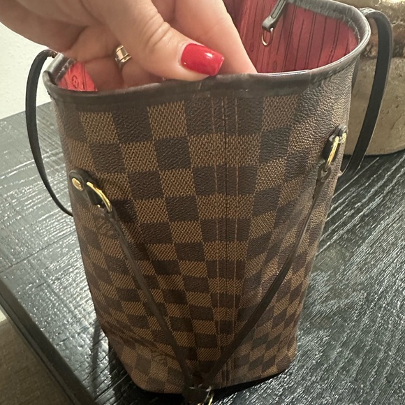 Louis Vuitton Neverfull Damier Ebene MM - Picture 8 of 16